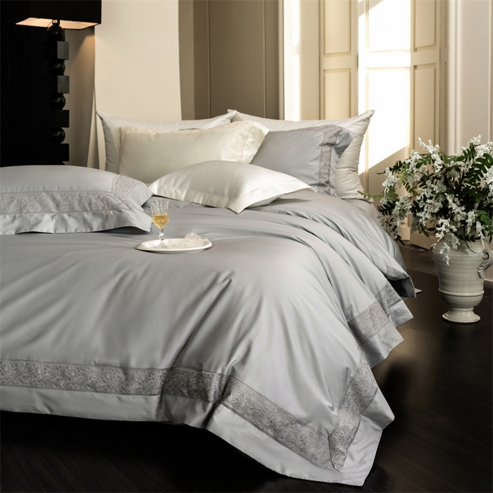 91家纺网 家纺一手货源 找家纺 馨蕊家居 2025秋冬新品超细旦磨毛高奢系列四件套-兰芙 兰芙-高级灰