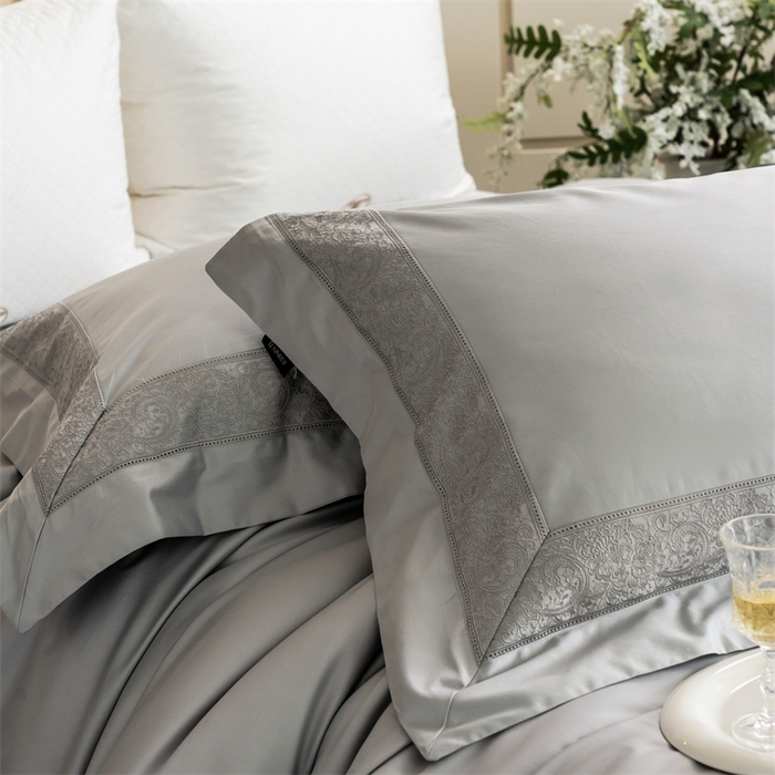 91家纺网 家纺一手货源 找家纺 馨蕊家居 2025秋冬新品超细旦磨毛高奢系列四件套-兰芙 兰芙-高级灰