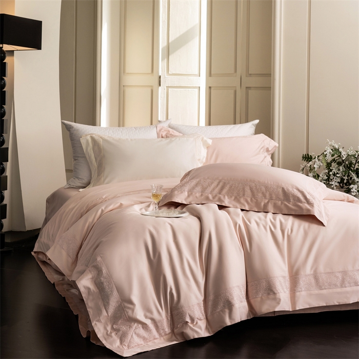 91家纺网 家纺一手货源 找家纺 馨蕊家居 2025秋冬新品超细旦磨毛高奢系列四件套-兰芙 兰芙-蔷薇粉
