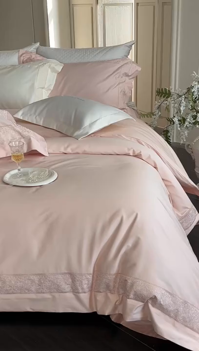 91家纺网 家纺一手货源 找家纺 馨蕊家居 2025秋冬新品超细旦磨毛高奢系列四件套-兰芙 兰芙-蔷薇粉