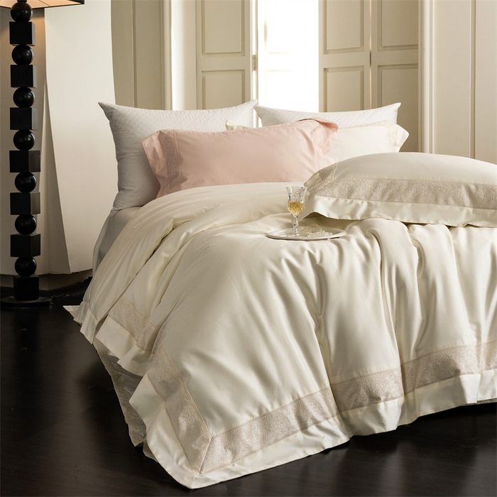 91家纺网 家纺一手货源 找家纺 馨蕊家居 2025秋冬新品超细旦磨毛高奢系列四件套-兰芙 兰芙-月光白