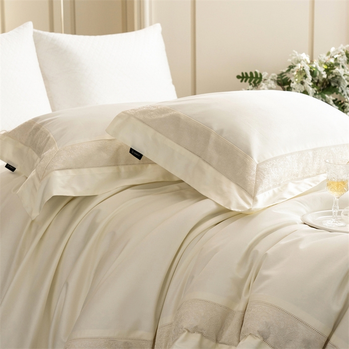 91家纺网 家纺一手货源 找家纺 馨蕊家居 2025秋冬新品超细旦磨毛高奢系列四件套-兰芙 兰芙-月光白