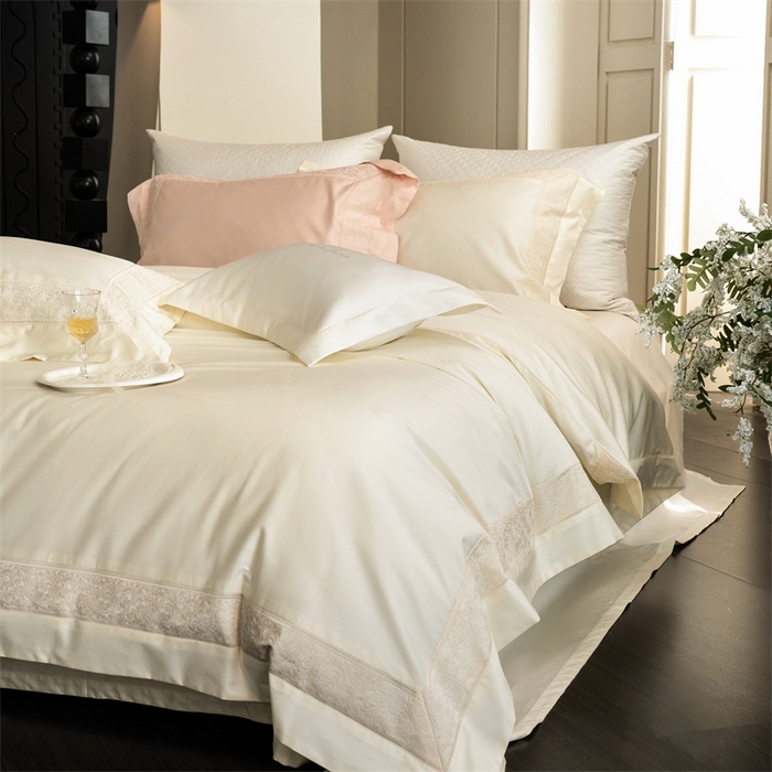 91家纺网 家纺一手货源 找家纺 馨蕊家居 2025秋冬新品超细旦磨毛高奢系列四件套-兰芙 兰芙-月光白