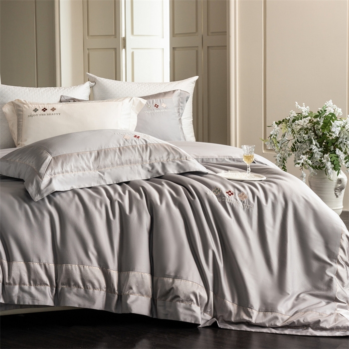 91家纺网 家纺一手货源 找家纺 馨蕊家居 2025秋冬新品超细旦磨毛高奢系列四件套-知禾 知禾-高级灰