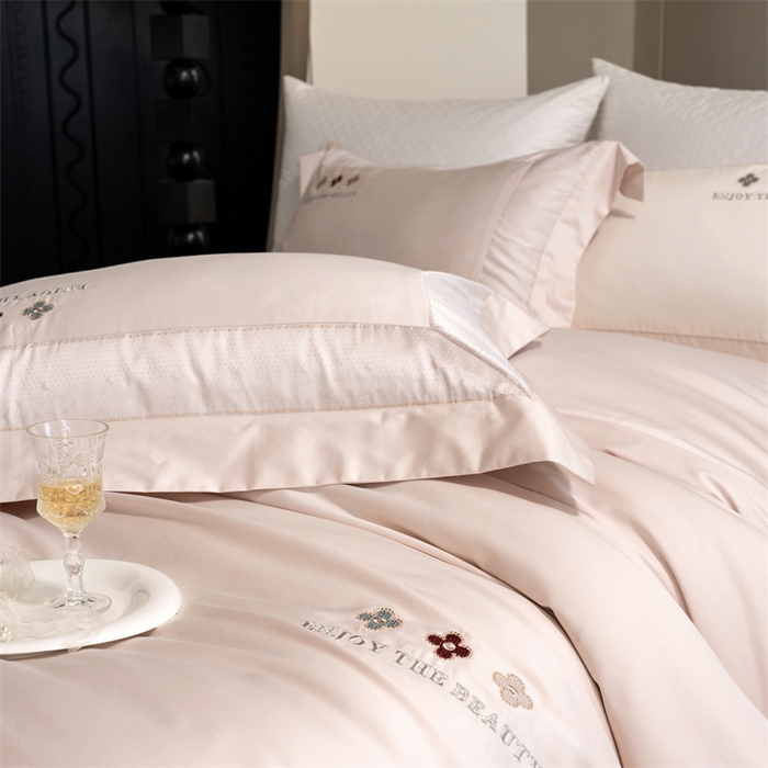 91家纺网 家纺一手货源 找家纺 馨蕊家居 2025秋冬新品超细旦磨毛高奢系列四件套-知禾 知禾-蔷薇粉