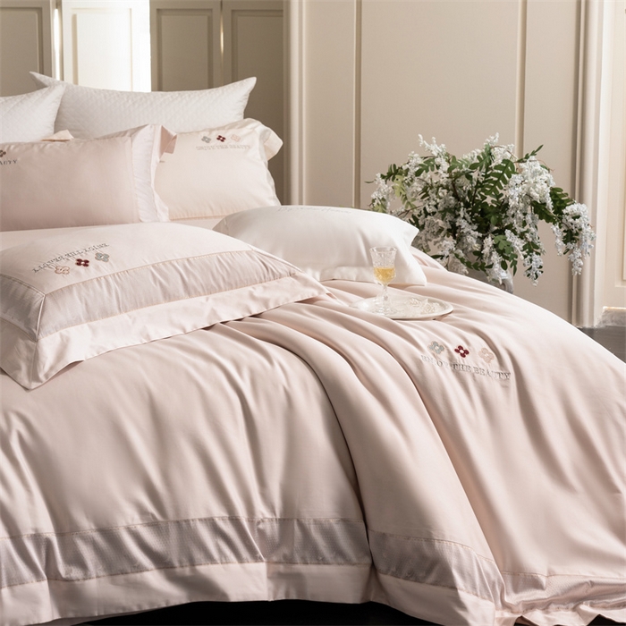 91家纺网 家纺一手货源 找家纺 馨蕊家居 2025秋冬新品超细旦磨毛高奢系列四件套-知禾 知禾-蔷薇粉