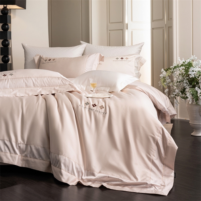 91家纺网 家纺一手货源 找家纺 馨蕊家居 2025秋冬新品超细旦磨毛高奢系列四件套-知禾 知禾-蔷薇粉