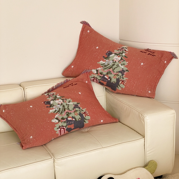 91家纺网 家纺一手货源 找家纺 麻依 2025新款四层纱布全棉新年大红枕巾流苏婚庆枕盖 圣诞小猫