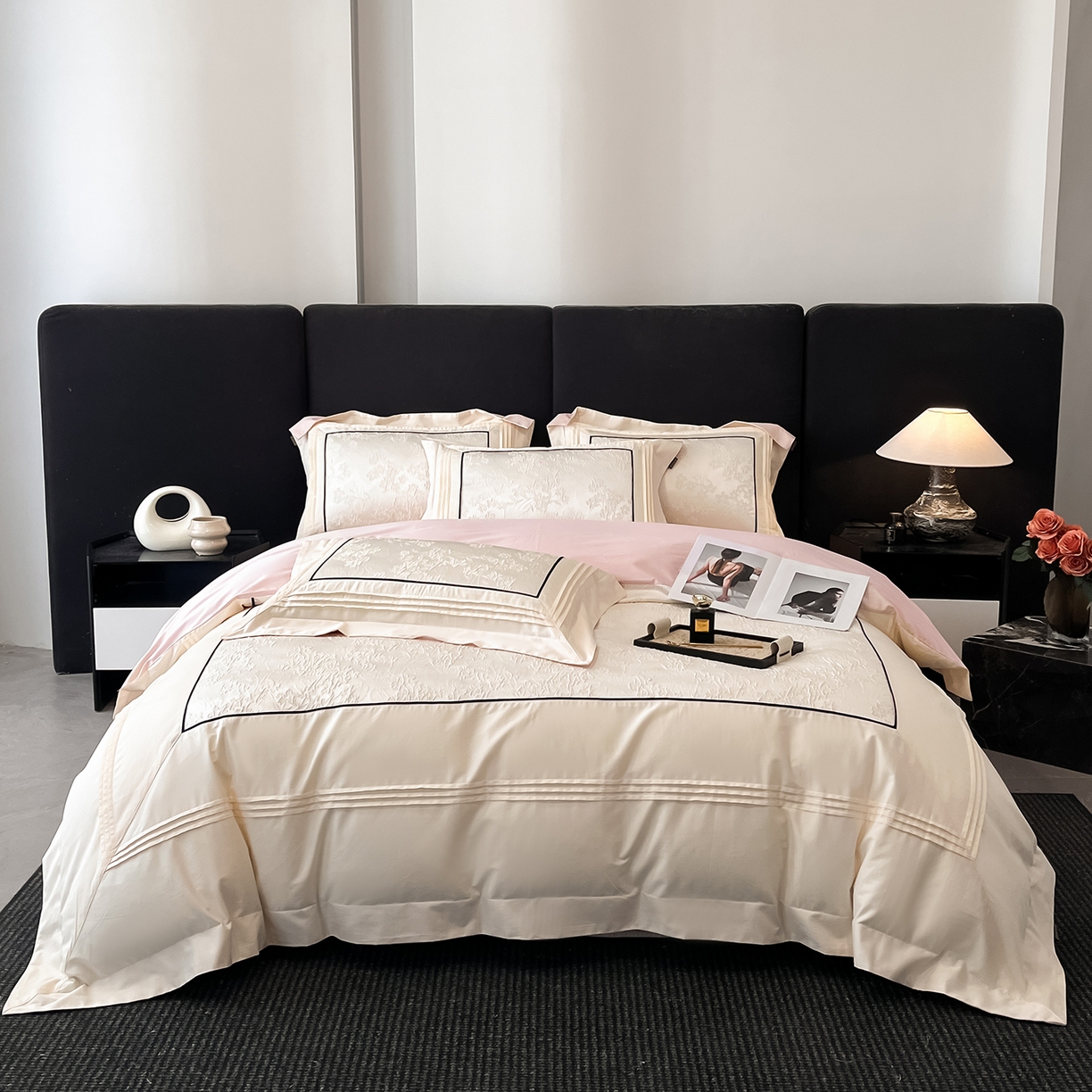 91家纺网 家纺一手货源 找家纺 置顶家纺 2025秋冬新品法式亲肤花边拼接四件套 爱蜜莉-奶昔白