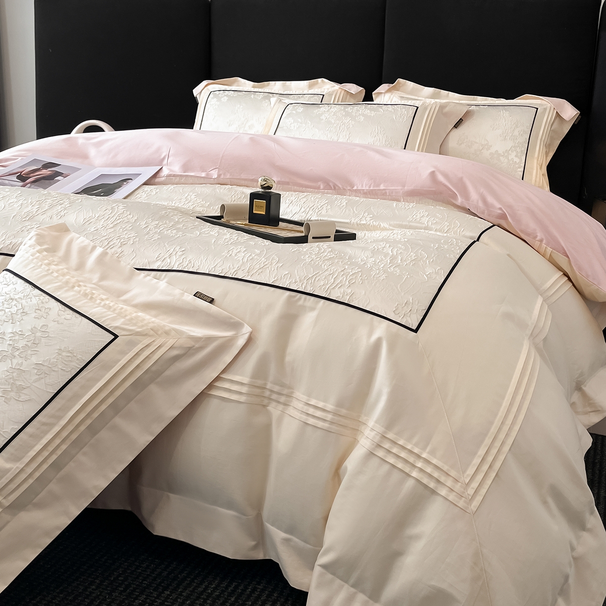 91家纺网 家纺一手货源 找家纺 （总）置顶家纺 2025新款洛神系列亲肤提花拼角压框四件套