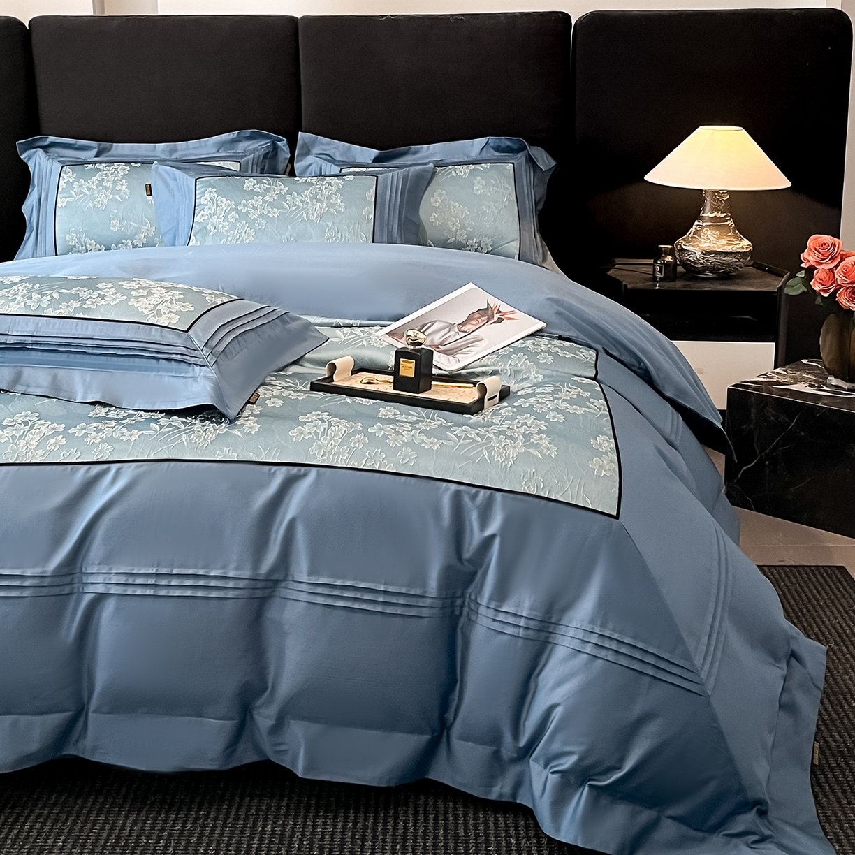 91家纺网 家纺一手货源 找家纺 置顶家纺 2025新款洛神系列亲肤提花拼角压框四件套 洛神-碧蓝