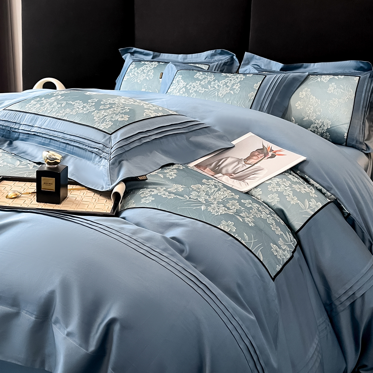 91家纺网 家纺一手货源 找家纺 置顶家纺 2025新款洛神系列亲肤提花拼角压框四件套 洛神-碧蓝