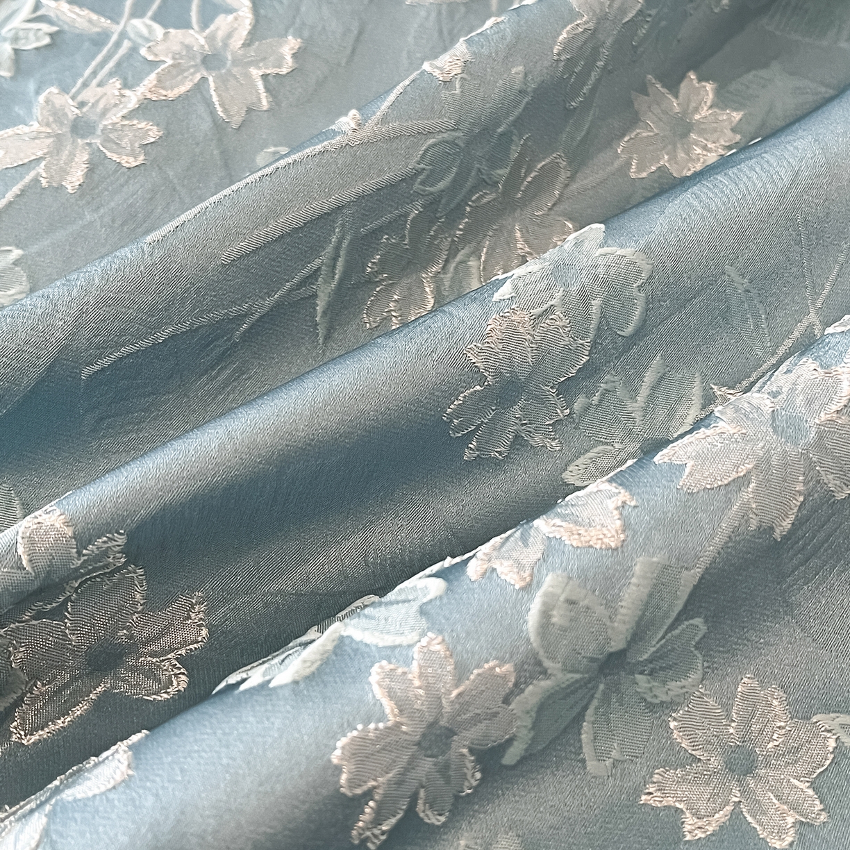 91家纺网 家纺一手货源 找家纺 置顶家纺 2025新款洛神系列亲肤提花拼角压框四件套 洛神-碧蓝