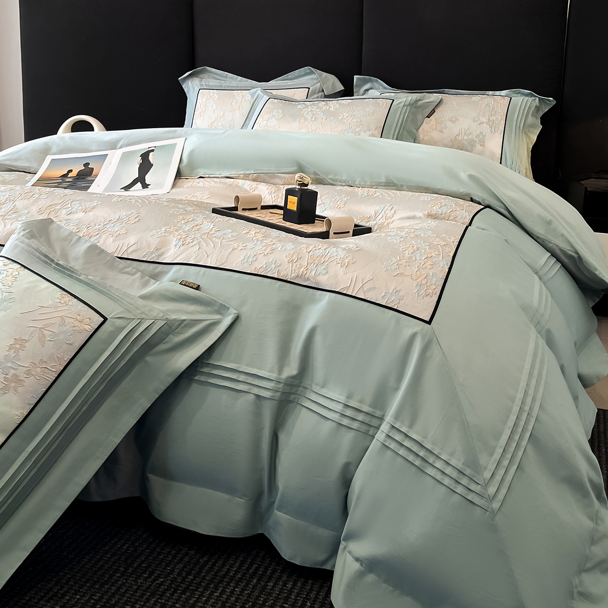 91家纺网 家纺一手货源 找家纺 置顶家纺 2025新款洛神系列亲肤提花拼角压框四件套 洛神-梵星蓝