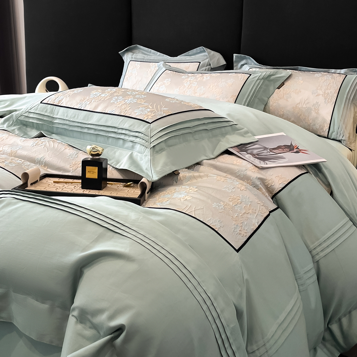 91家纺网 家纺一手货源 找家纺 置顶家纺 2025新款洛神系列亲肤提花拼角压框四件套 洛神-梵星蓝