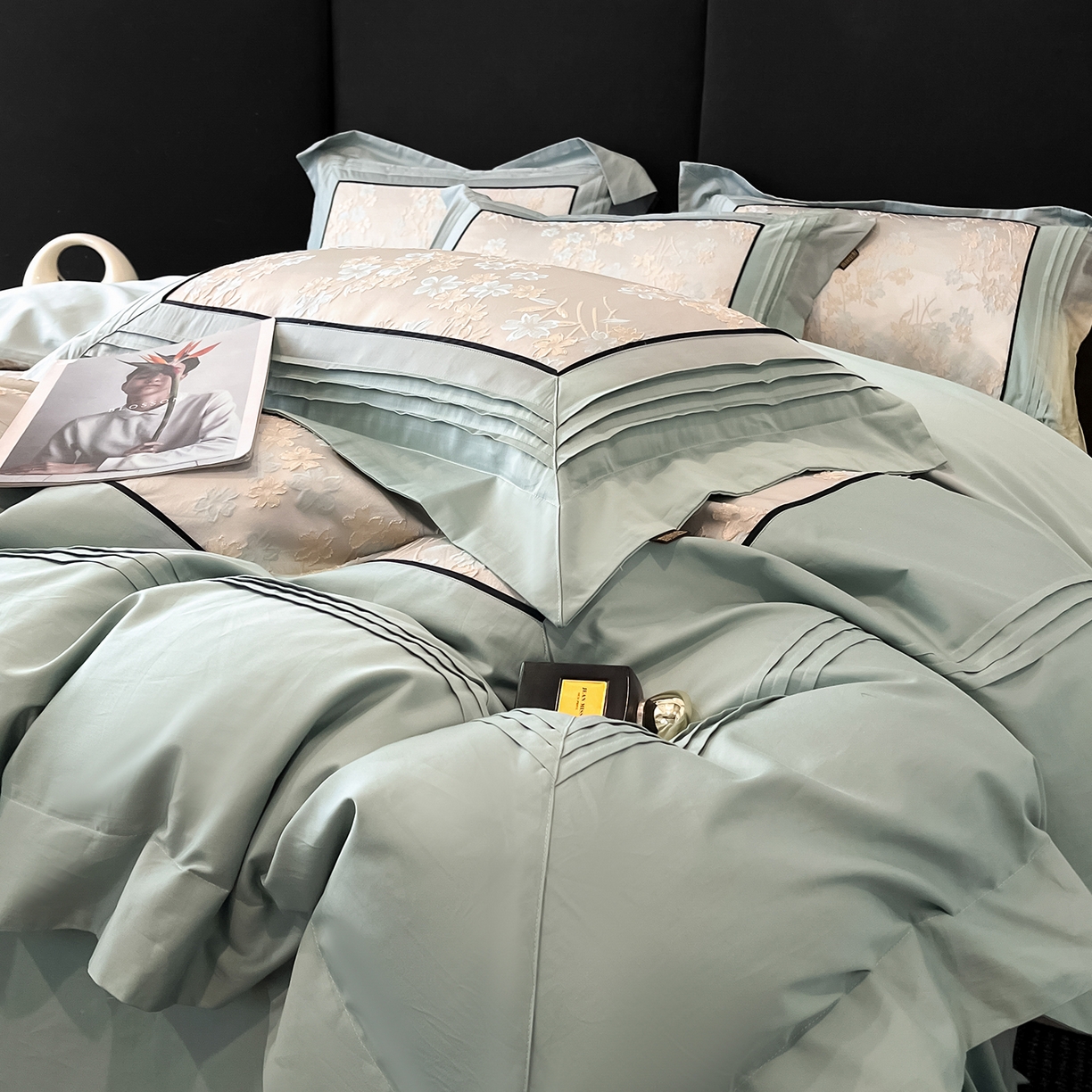 91家纺网 家纺一手货源 找家纺 置顶家纺 2025新款洛神系列亲肤提花拼角压框四件套 洛神-梵星蓝