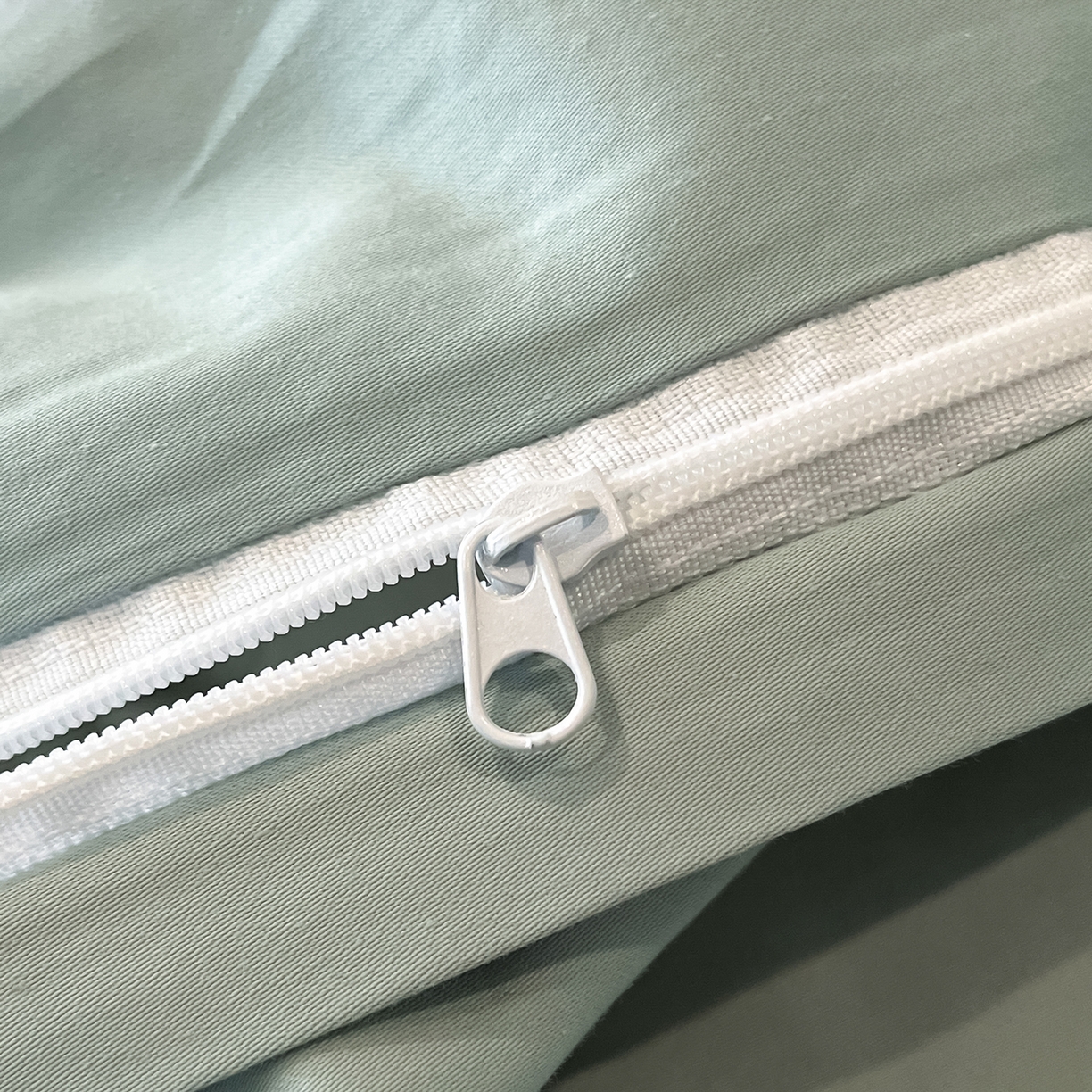 91家纺网 家纺一手货源 找家纺 置顶家纺 2025新款洛神系列亲肤提花拼角压框四件套 洛神-梵星蓝