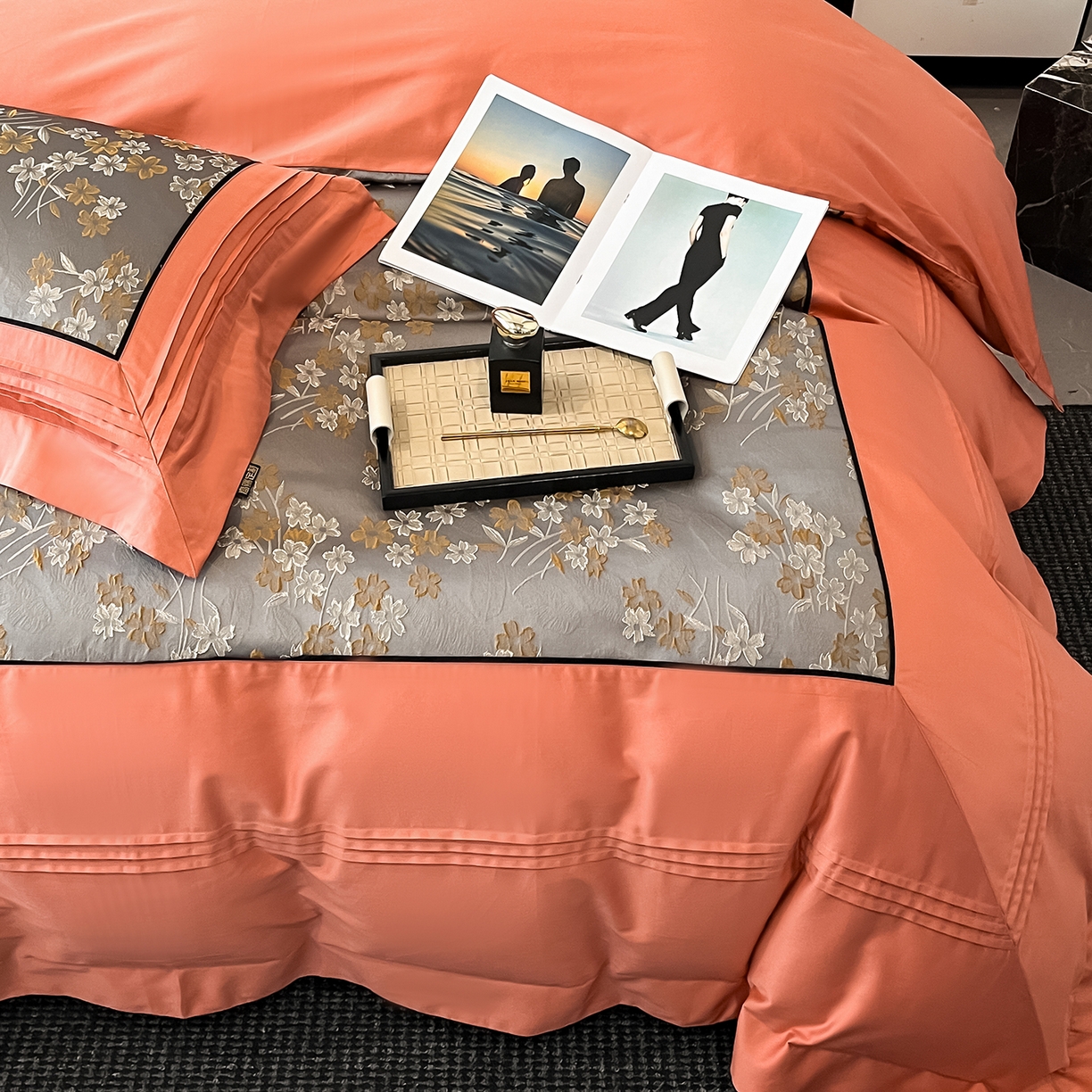 91家纺网 家纺一手货源 找家纺 置顶家纺 2025新款洛神系列亲肤提花拼角压框四件套 洛神-摩根橘