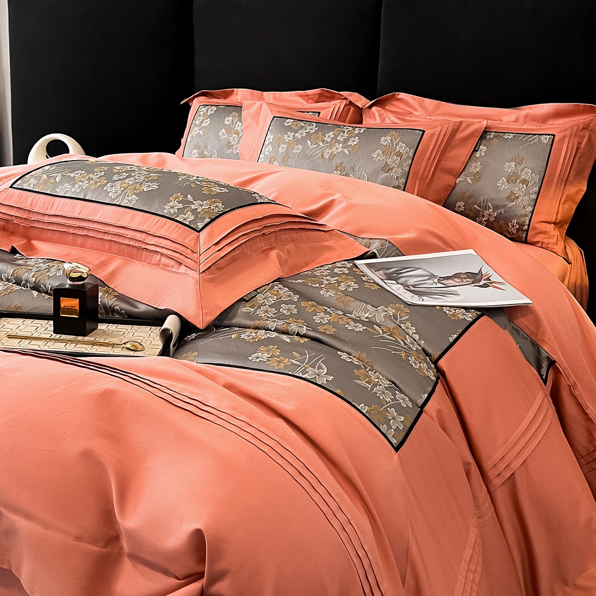 91家纺网 家纺一手货源 找家纺 置顶家纺 2025新款洛神系列亲肤提花拼角压框四件套 洛神-摩根橘