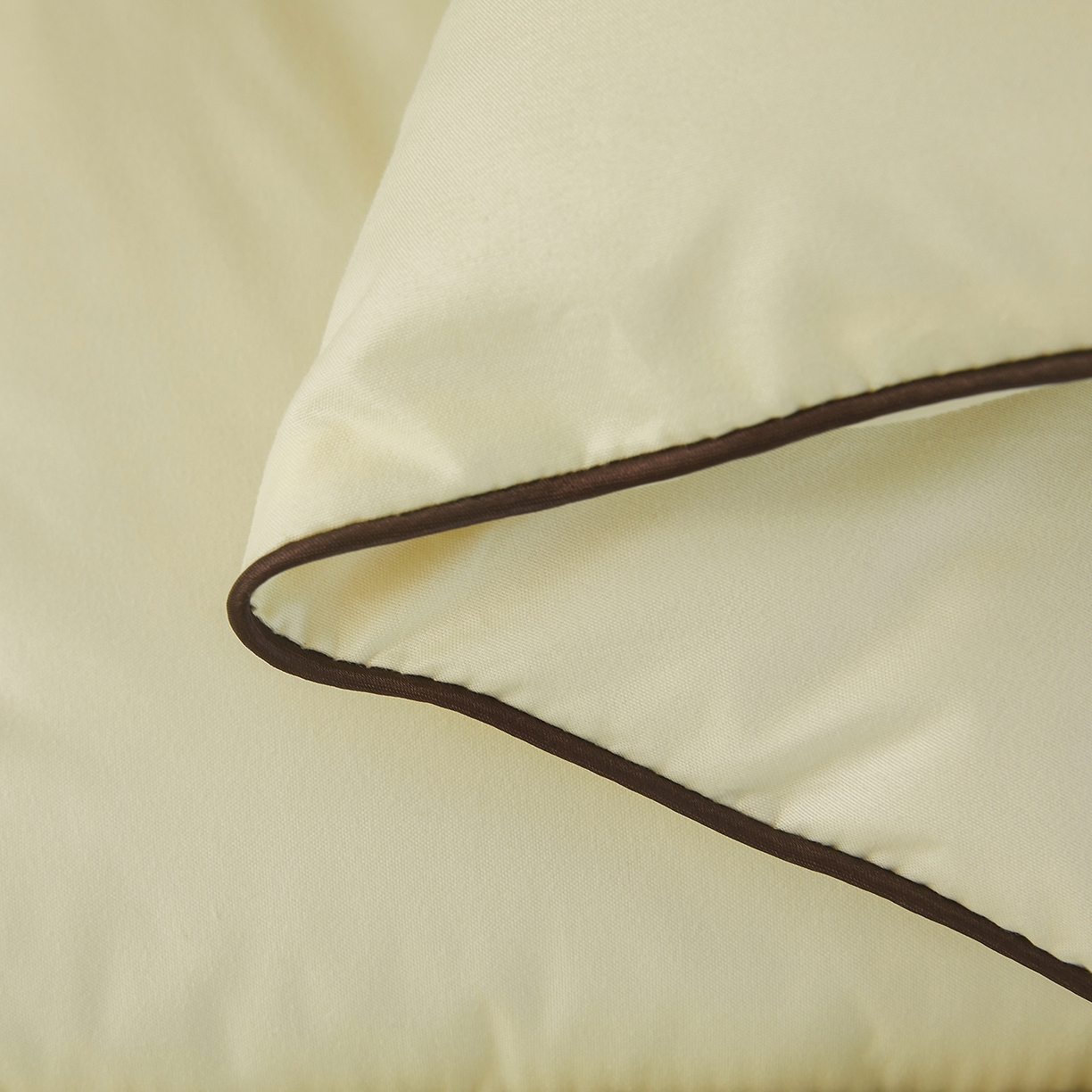 91家纺网 家纺一手货源 找家纺 雅颂缘 2026新款爆款酒店同款羽丝绒被子加厚冬被羽丝绒被芯 米黄色