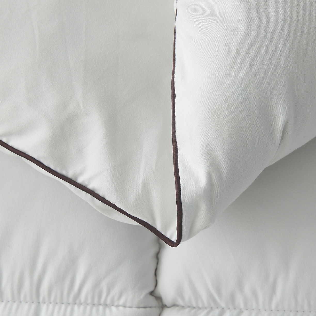 91家纺网 家纺一手货源 找家纺 雅颂缘 2026新款爆款酒店同款羽丝绒被子加厚冬被羽丝绒被芯 白色