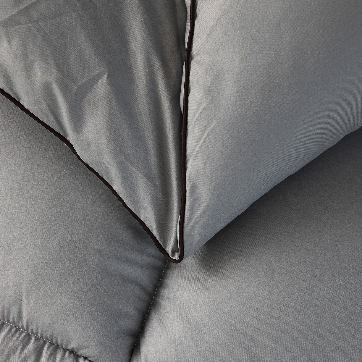 91家纺网 家纺一手货源 找家纺 雅颂缘 2026新款爆款酒店同款羽丝绒被子加厚冬被羽丝绒被芯 灰色