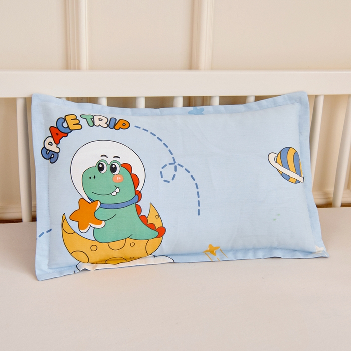 91家纺网 家纺一手货源 找家纺 芭伯妮 2026新款全棉AB版幼儿园三件套宝宝午睡被子六件套儿童被套多件套（第一批） 星际恐龙