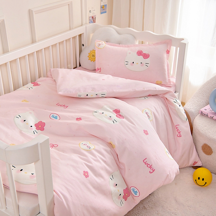 91家纺网 家纺一手货源 找家纺 芭伯妮 2026新款全棉AB版幼儿园三件套宝宝午睡被子六件套儿童被套多件套（第一批） 凯蒂甜梦