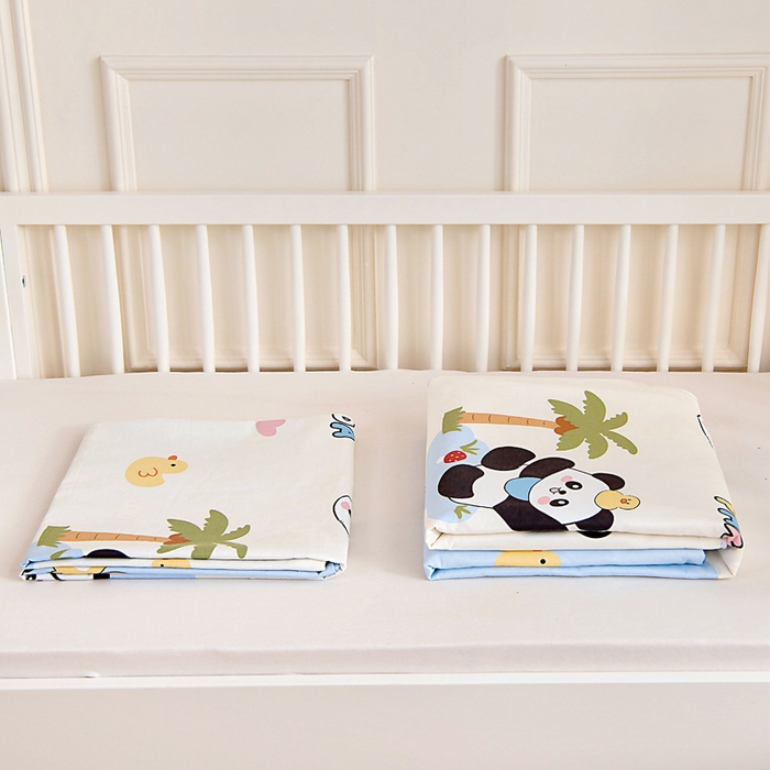 91家纺网 家纺一手货源 找家纺 芭伯妮 2026新款全棉AB版幼儿园三件套宝宝午睡被子六件套儿童被套多件套（第一批） 熊猫鸭鸭乐-蓝
