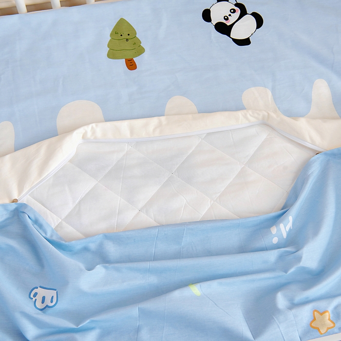 91家纺网 家纺一手货源 找家纺 芭伯妮 2026新款全棉AB版幼儿园三件套宝宝午睡被子六件套儿童被套多件套（第一批） 熊猫鸭鸭乐-蓝
