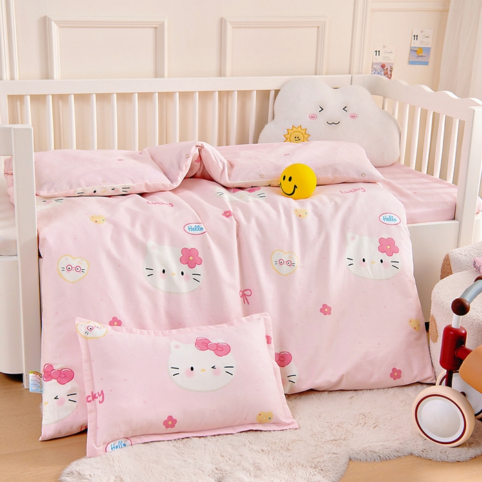 91家纺网 家纺一手货源 找家纺 芭伯妮 2026新款全棉AB版幼儿园三件套宝宝午睡被子六件套儿童被套多件套（第一批） 凯蒂甜梦