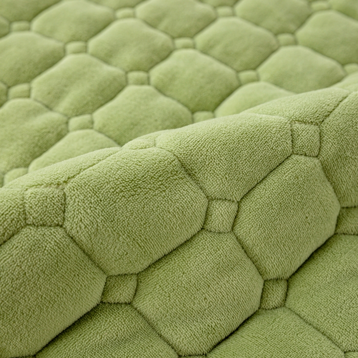 91家纺网 家纺一手货源 找家纺 女子家纺 2025新款全消光牛奶绒床垫 苹果绿