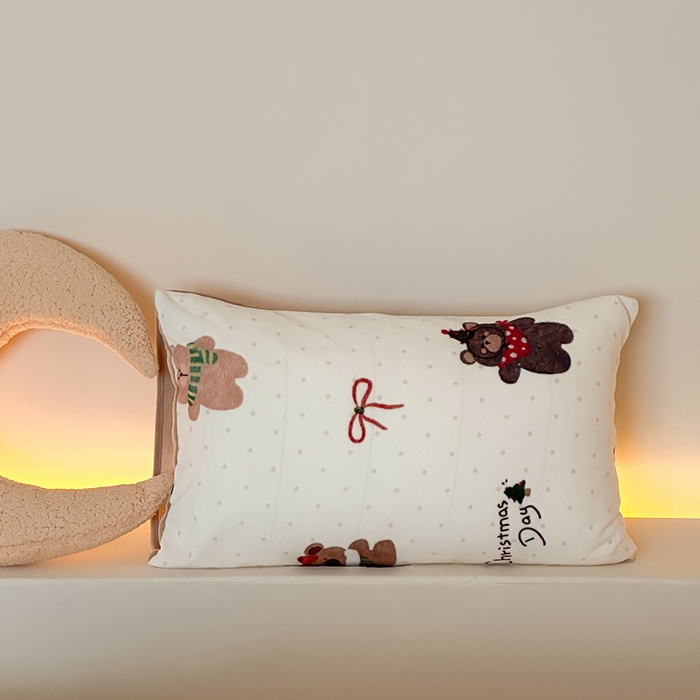 91家纺网 家纺一手货源 找家纺 桃子家居 2025新款A类毛巾绣立体数码印花可爱卡通圣诞印加绣加厚牛奶绒系列四件套 绒印加绣-咖咖圣诞小熊