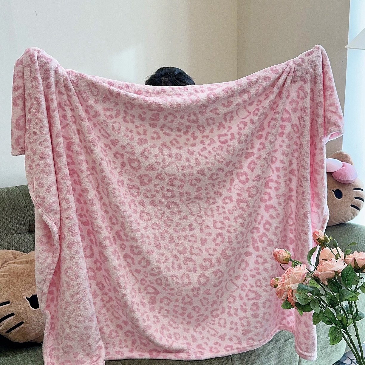 91家纺网 家纺一手货源 找家纺 兜米家居 2026新款四季款豹纹披肩毯毛毯法兰绒毯子 豹纹粉