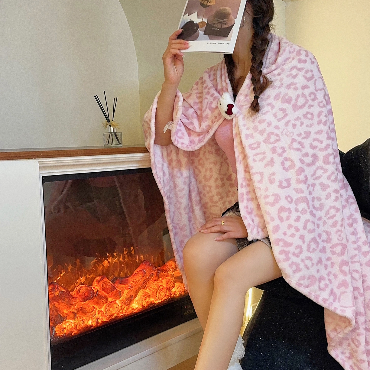 91家纺网 家纺一手货源 找家纺 兜米家居 2026新款四季款豹纹披肩毯毛毯法兰绒毯子 豹纹粉