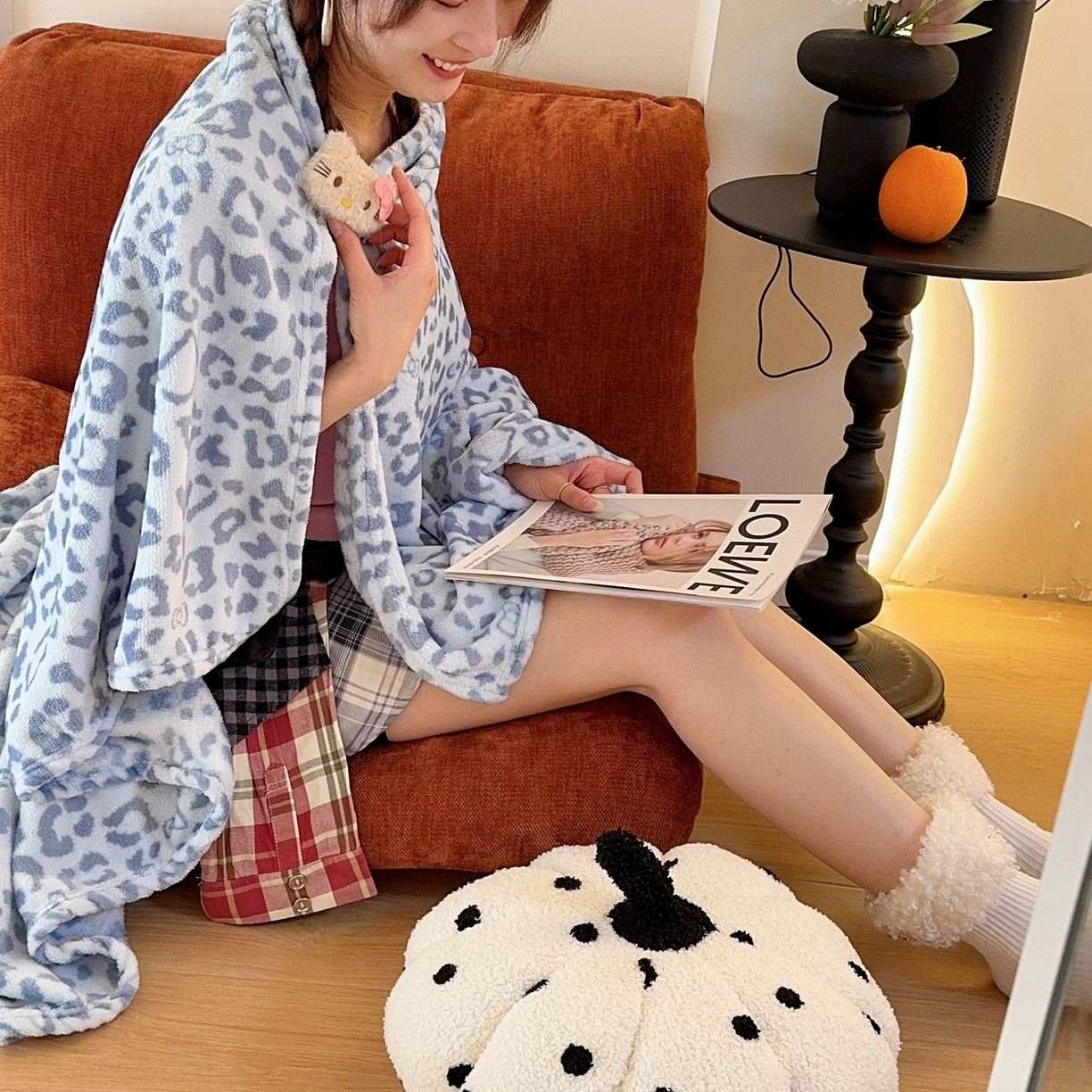 91家纺网 家纺一手货源 找家纺 兜米家居 2026新款四季款豹纹披肩毯毛毯法兰绒毯子 豹纹蓝