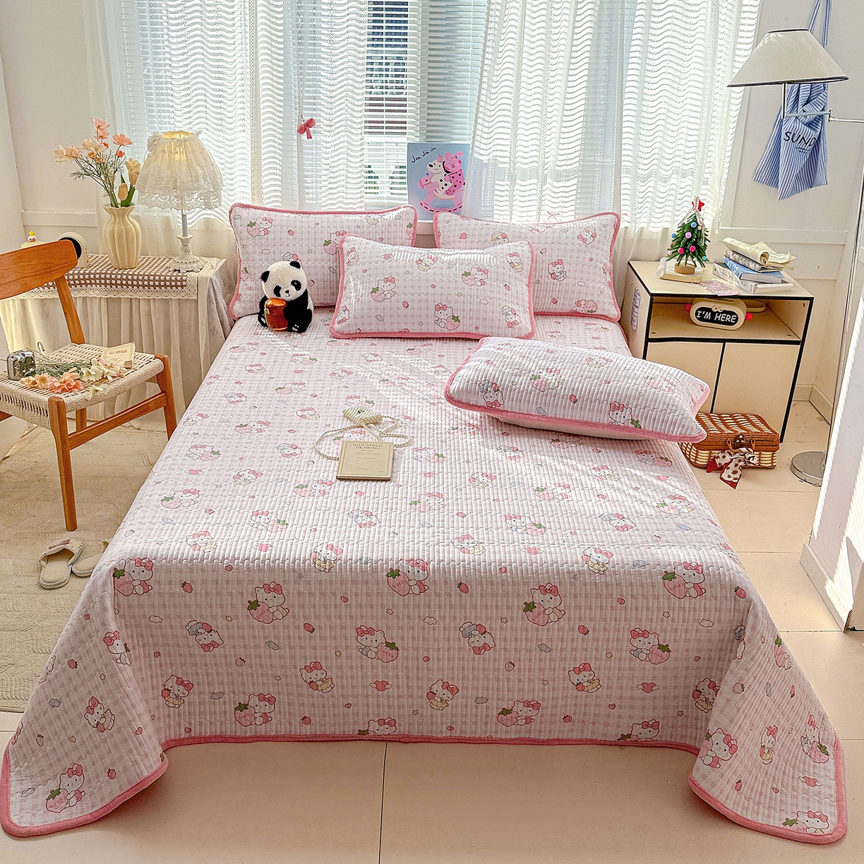 91家纺网 家纺一手货源 找家纺 恒尚居 2026新款A双层纱B牛奶绒床盖双面两用夹棉床单学生床垫床褥子系列二 KT猫【A双层纱-B牛奶绒】