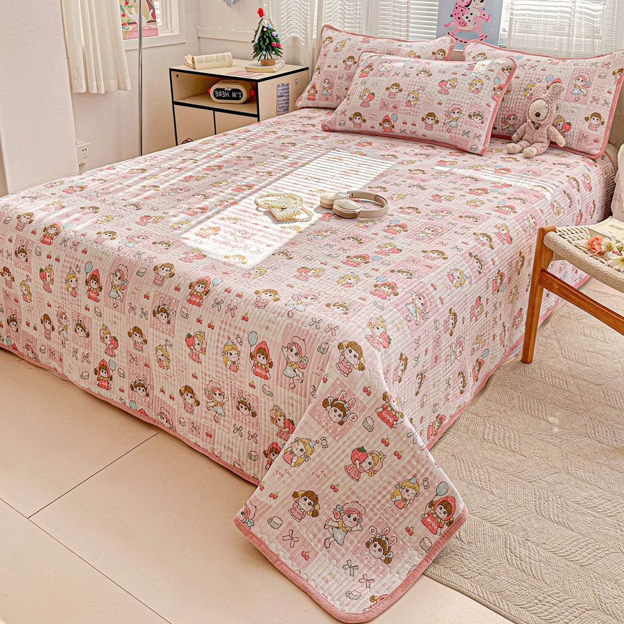 91家纺网 家纺一手货源 找家纺 恒尚居 2026新款A双层纱B牛奶绒床盖双面两用夹棉床单学生床垫床褥子系列二 棒棒糖女孩【A双层纱-B牛奶绒】