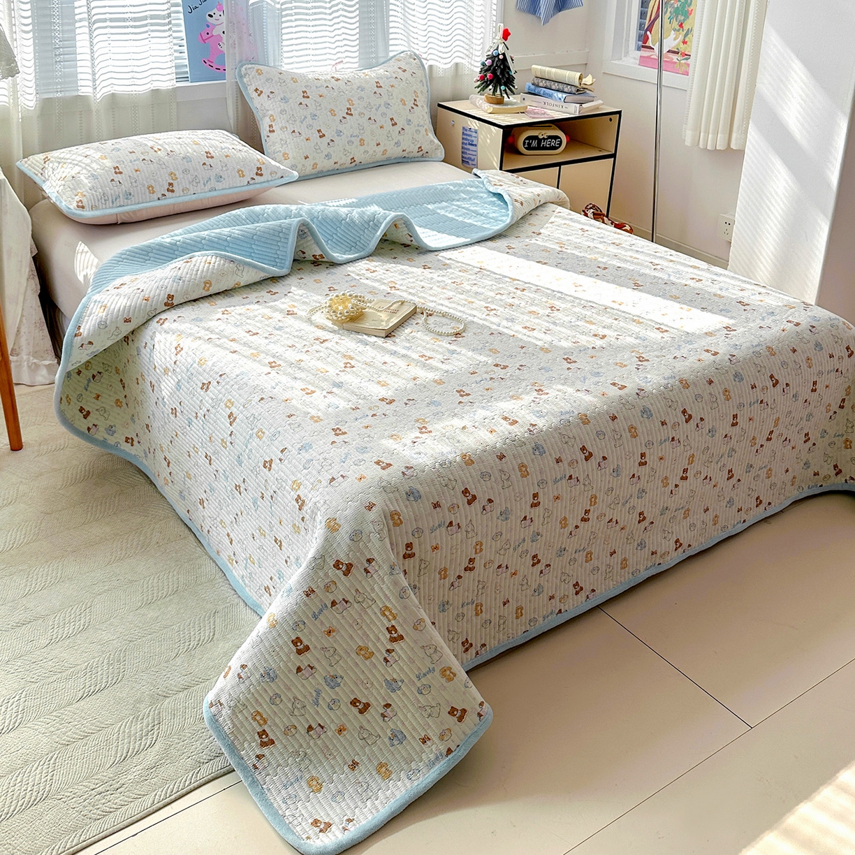 91家纺网 家纺一手货源 找家纺 恒尚居 2026新款A双层纱B牛奶绒床盖双面两用夹棉床单学生床垫床褥子系列二 萌宠乐园【A双层纱-B牛奶绒】