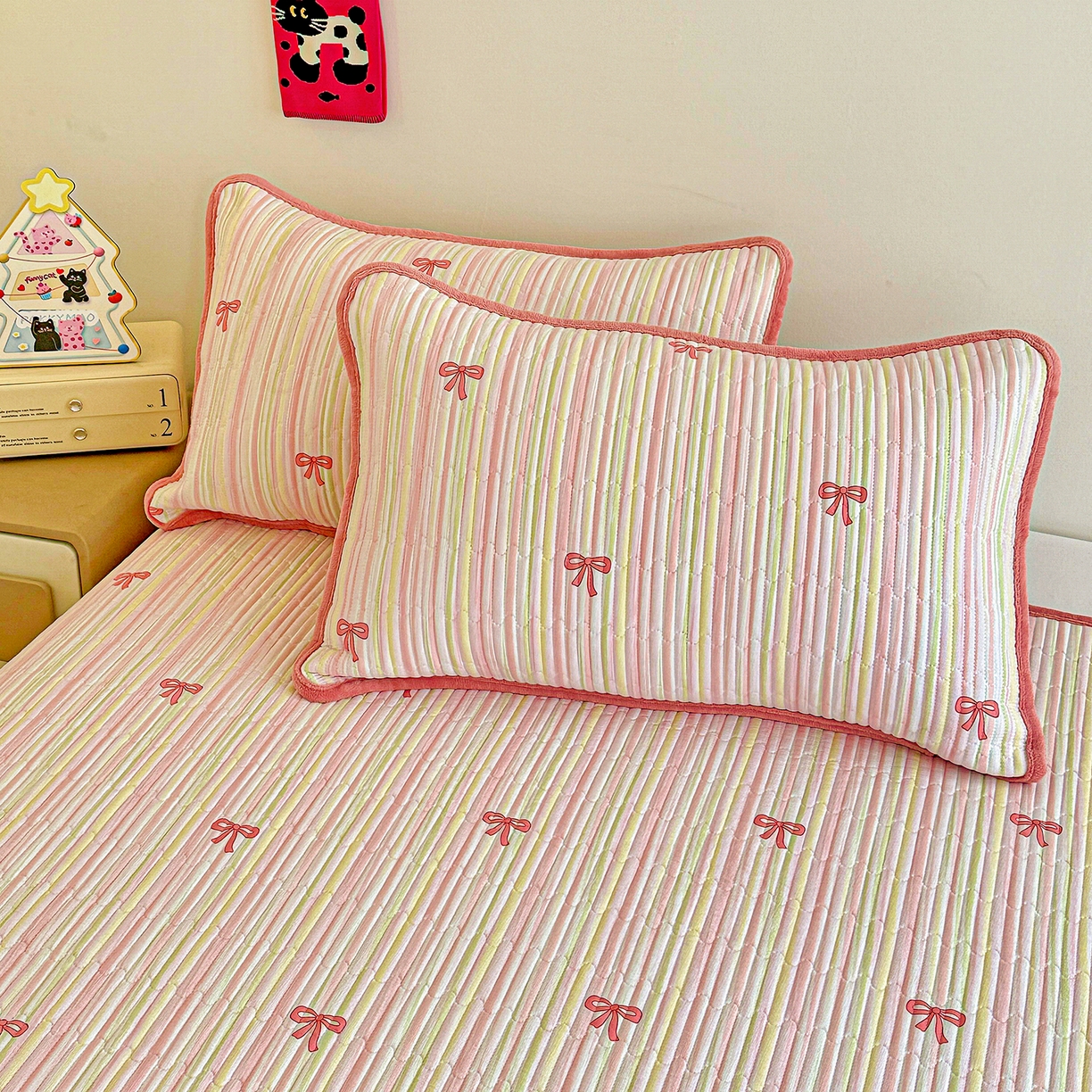 91家纺网 家纺一手货源 找家纺 恒尚居 2026新款A双层纱B牛奶绒床盖双面两用夹棉床单学生床垫床褥子系列二 完美日记【A双层纱-B牛奶绒】