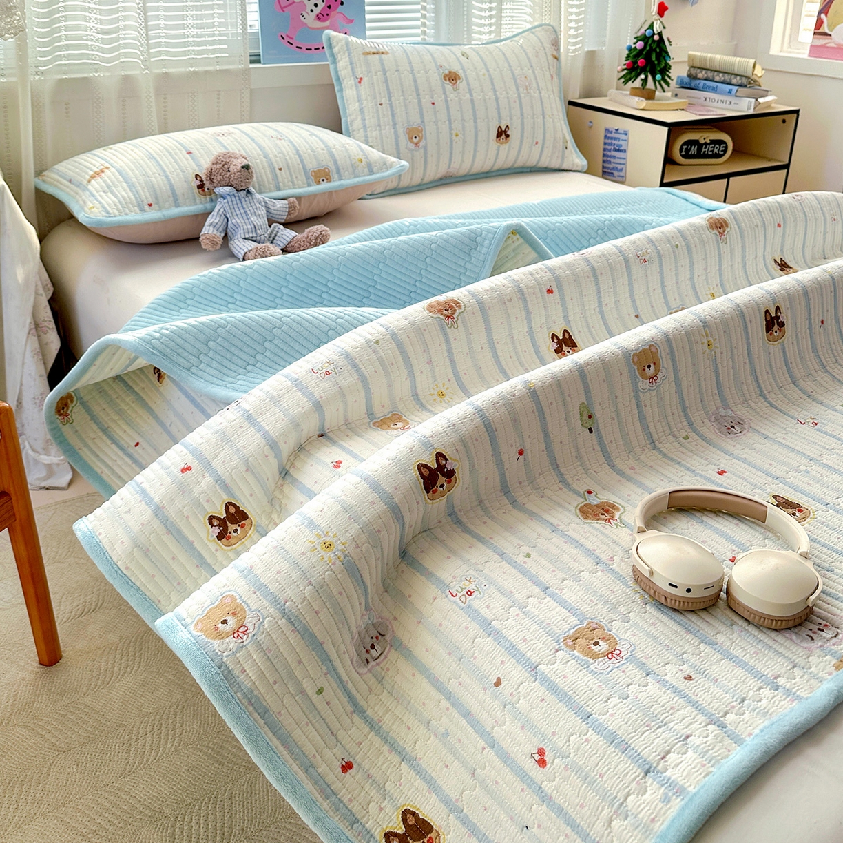 91家纺网 家纺一手货源 找家纺 恒尚居 2026新款A双层纱B牛奶绒床盖双面两用夹棉床单学生床垫床褥子系列二 汪汪队【A双层纱-B牛奶绒】