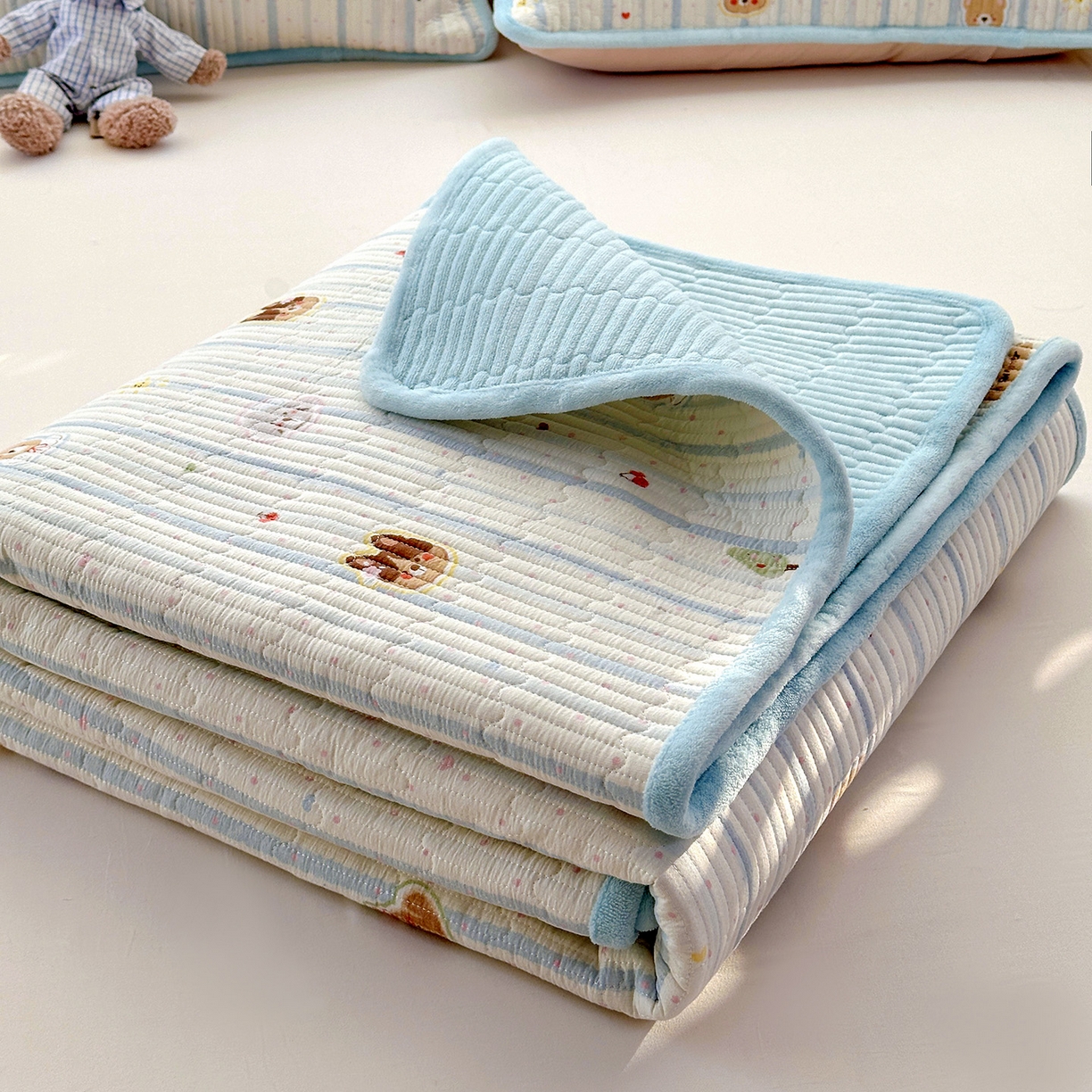 91家纺网 家纺一手货源 找家纺 恒尚居 2026新款A双层纱B牛奶绒床盖双面两用夹棉床单学生床垫床褥子系列二 汪汪队【A双层纱-B牛奶绒】