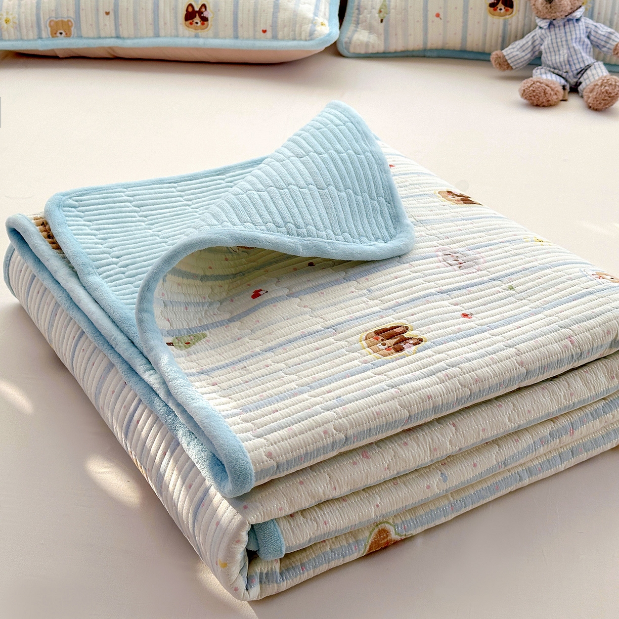 91家纺网 家纺一手货源 找家纺 恒尚居 2026新款A双层纱B牛奶绒床盖双面两用夹棉床单学生床垫床褥子系列二 汪汪队【A双层纱-B牛奶绒】