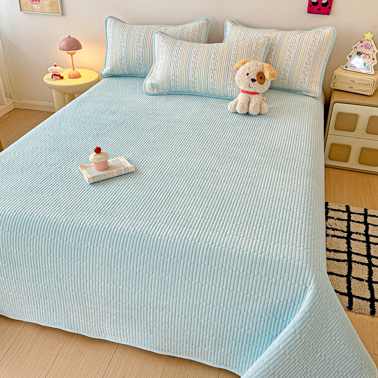 91家纺网 家纺一手货源 找家纺 恒尚居 2026新款A双层纱B牛奶绒床盖双面两用夹棉床单学生床垫床褥子系列二 阳光庄园【A双层纱-B牛奶绒】