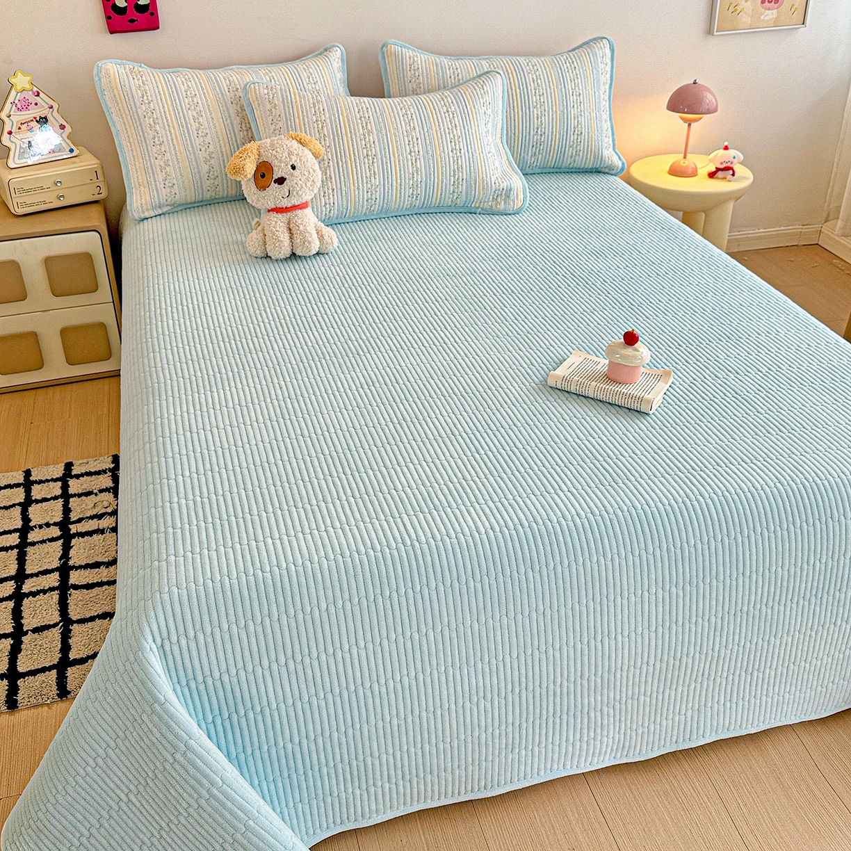 91家纺网 家纺一手货源 找家纺 恒尚居 2026新款A双层纱B牛奶绒床盖双面两用夹棉床单学生床垫床褥子系列二 阳光庄园【A双层纱-B牛奶绒】