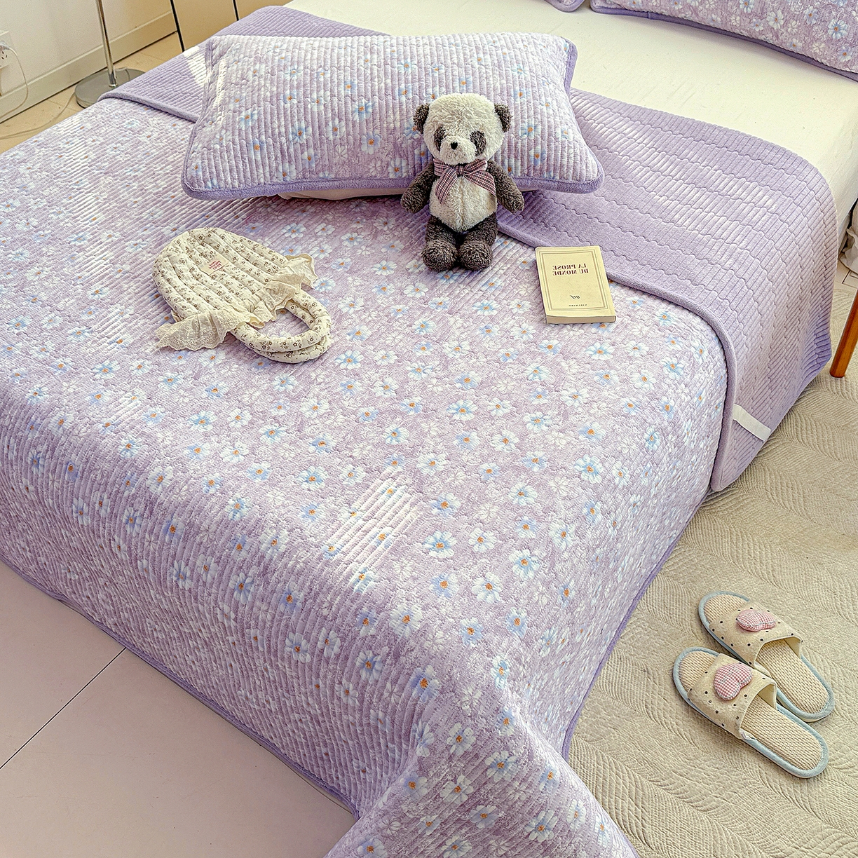 91家纺网 家纺一手货源 找家纺 恒尚居 2026新款A双层纱B牛奶绒床盖双面两用夹棉床单学生床垫床褥子系列二 紫罗花【A双层纱-B牛奶绒】