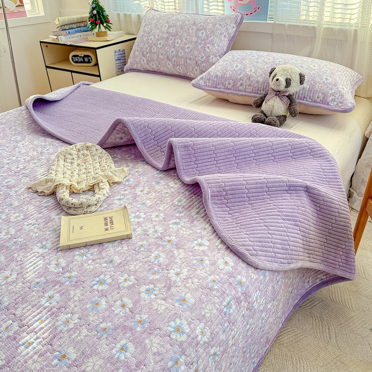 91家纺网 家纺一手货源 找家纺 恒尚居 2026新款A双层纱B牛奶绒床盖双面两用夹棉床单学生床垫床褥子系列二 紫罗花【A双层纱-B牛奶绒】