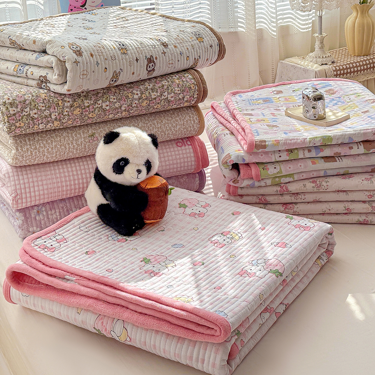 91家纺网 家纺一手货源 找家纺 恒尚居 2026新款A双层纱B牛奶绒床盖双面两用夹棉床单学生床垫床褥子系列二 组合图仅供参考不可下单