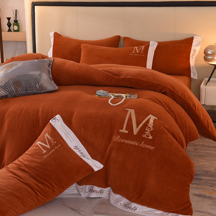 91家纺网 家纺一手货源 找家纺 大米家居 2025新款宽边刺绣牛奶绒四件套-罗曼蒂克系列 罗曼蒂克-奶油橙