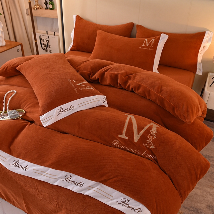 91家纺网 家纺一手货源 找家纺 大米家居 2025新款宽边刺绣牛奶绒四件套-罗曼蒂克系列 罗曼蒂克-奶油橙